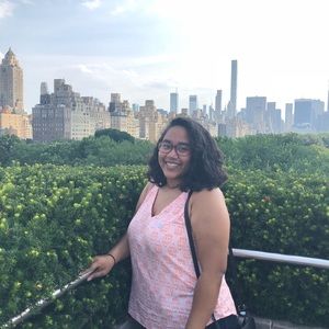 Meet your Posher, Alicia